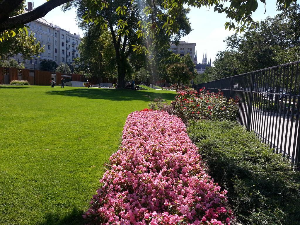 Balaton Delux Apartment Budapeşte Oda fotoğraf