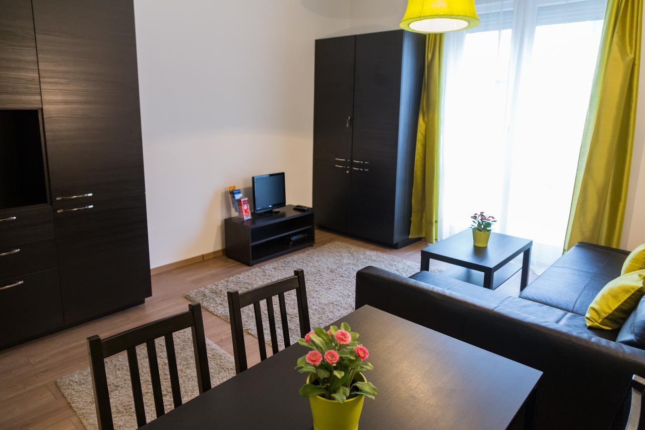 Balaton Delux Apartment Budapeşte Dış mekan fotoğraf