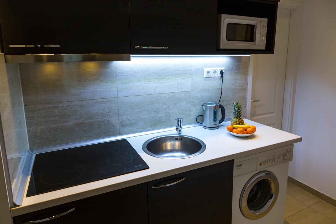 Balaton Delux Apartment Budapeşte Dış mekan fotoğraf