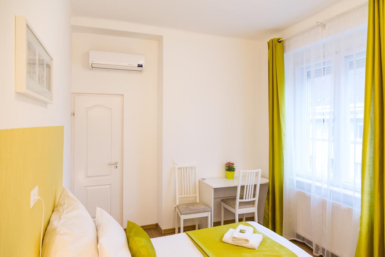Balaton Delux Apartment Budapeşte Dış mekan fotoğraf